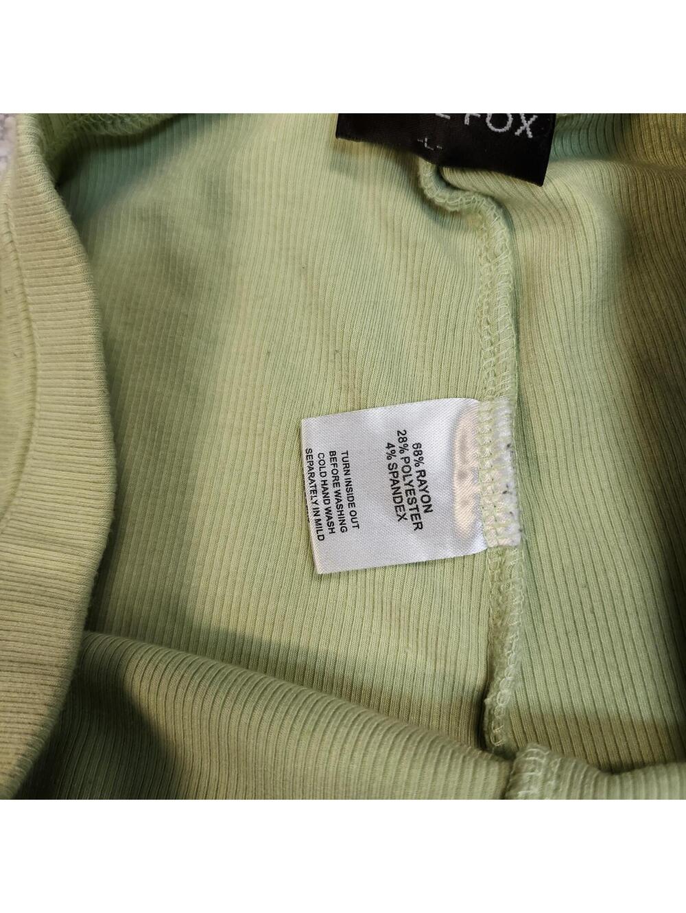 White Fox Light Green Ribbed Biker Shorts Size L - Picture 7 of 8